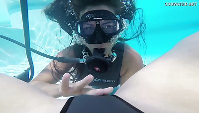 Underwater pussy licking is a scuttle list item and the girls are perfumed hot